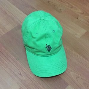 U.S. POLO ASSN HAT (NEVER WORN)